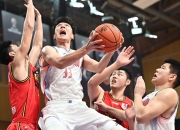 开云体育中国-黄蜂队员们拼尽全力，成功战胜对手的简单介绍