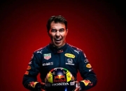 开云体育-阿斯顿马丁绝杀雷诺车队，佩雷兹刷新纪录