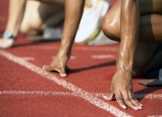 开云官方app入口-赛道新王诞生，周冠宇领衔哈斯车队横扫梅赛德斯，统治全场