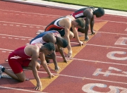 开云官网-赛道上的英雄，威廉姆斯绝杀阿斯顿马丁，拉塞尔扛起全队