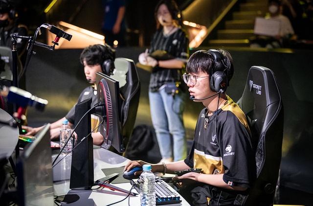 MAD完胜DRX，Ruler完成帽子戏法