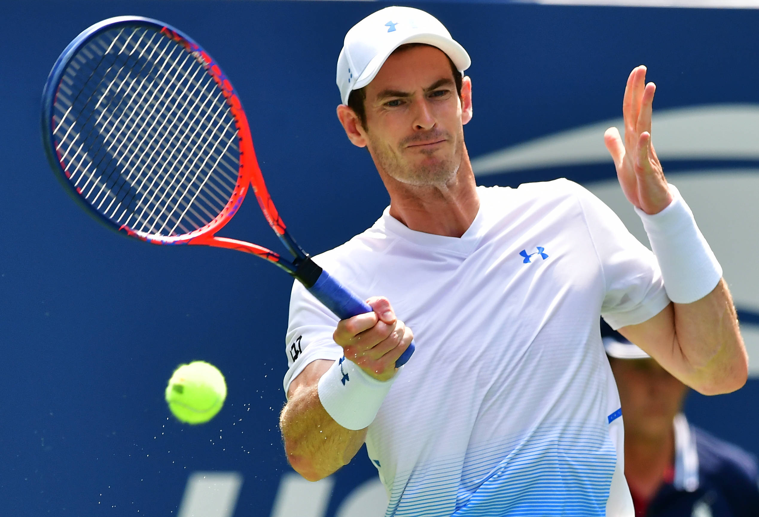 英国网球队翻盘法国网球队,穆雷送出助攻的简单介绍 英国网球队翻盘法国网球队,穆雷送出助攻的简单介绍