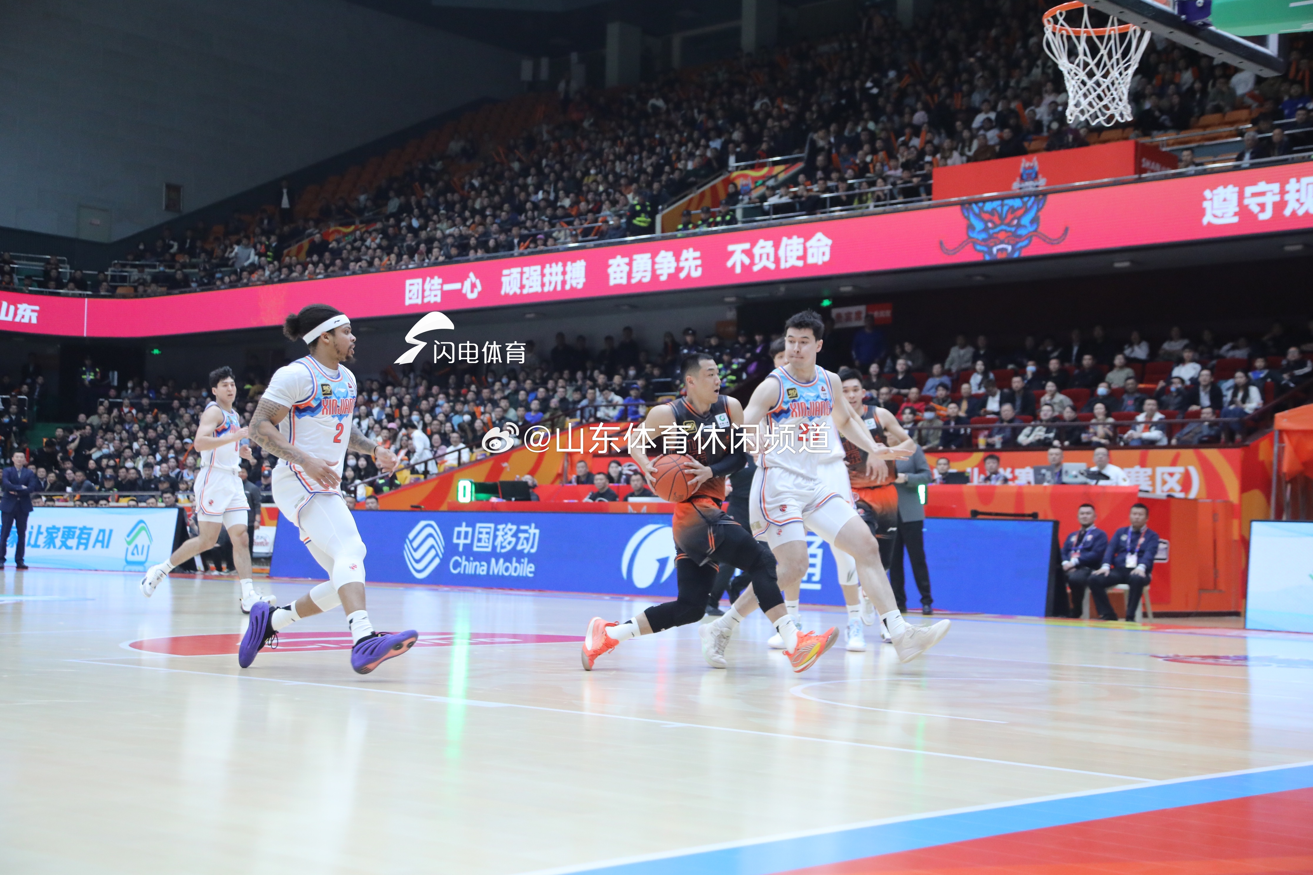 篮球职业联赛焦点之战即将上演