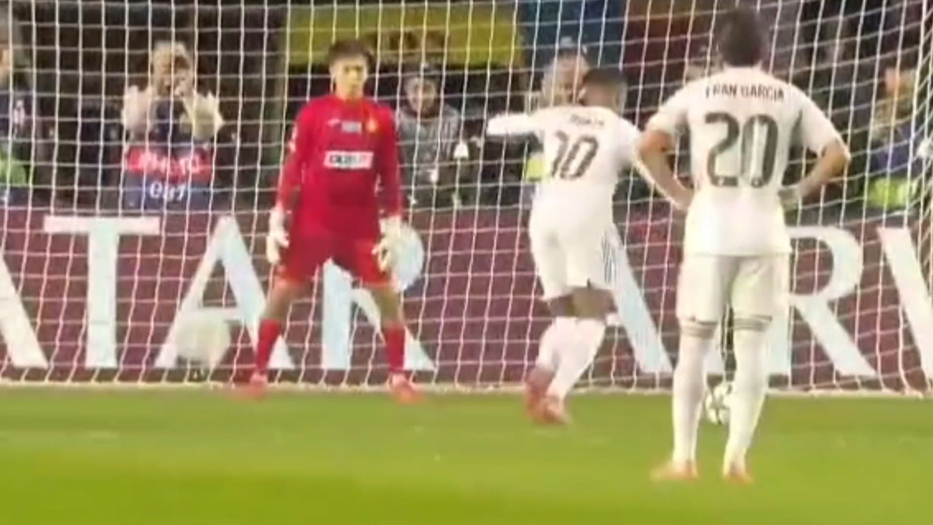 包含法国凭梅巴佩梅开二度，轻取哈萨克斯坦的词条