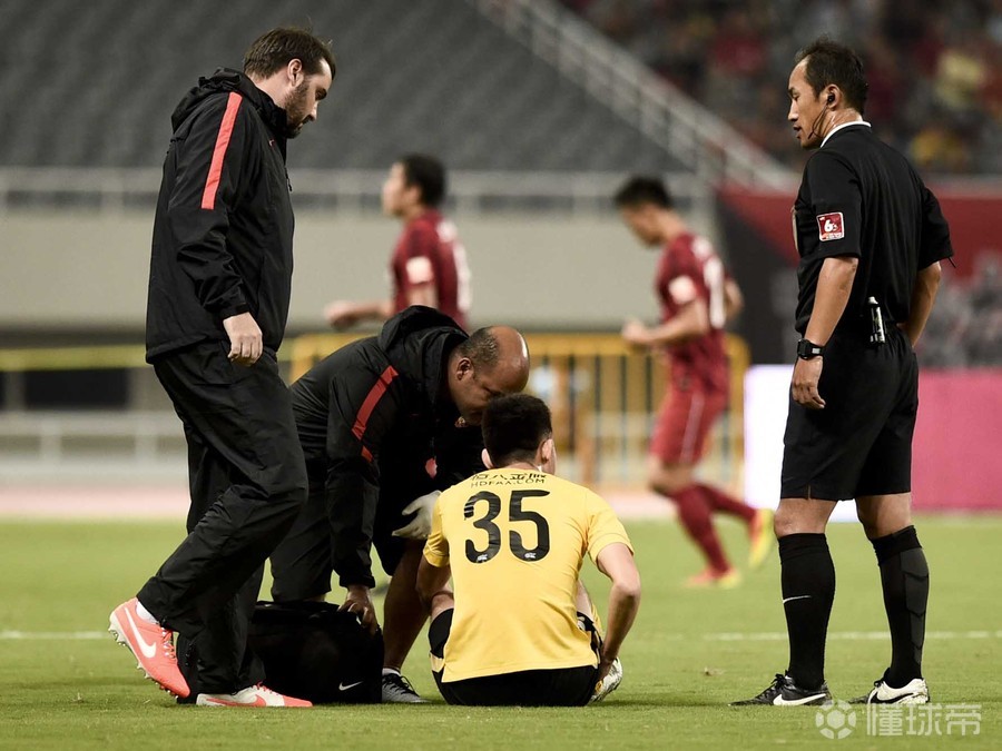 关于意大利憾平葡萄牙，比分一波三折的信息