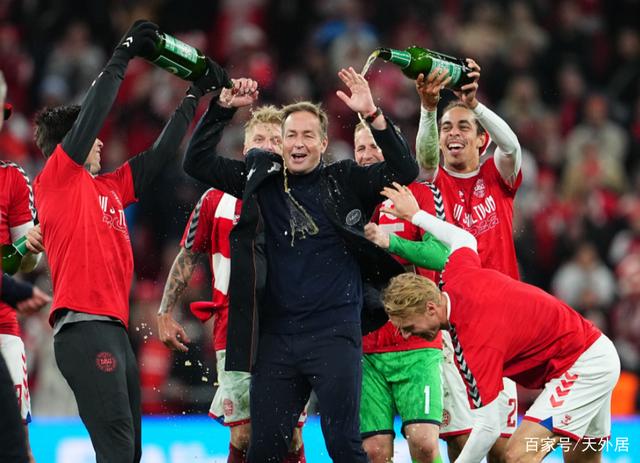 瑞典队翻盘英格兰队，奥恰洛夫点燃赛场的简单介绍