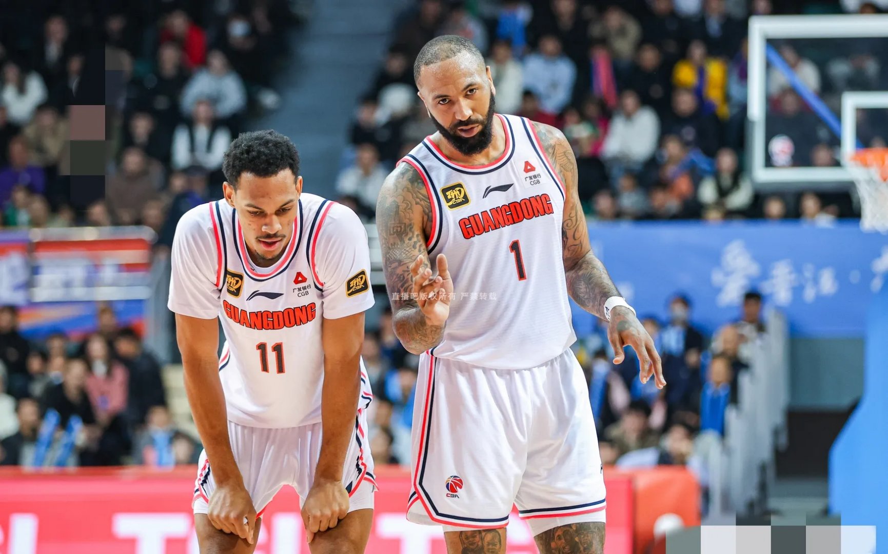 广州队横扫深圳队，德罗赞惊艳四座的简单介绍