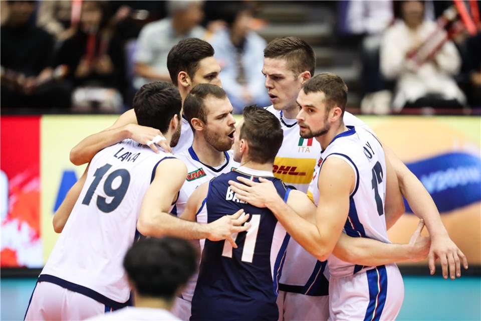 丹麦队翻盘中国队,黄鸭组合点燃赛场 丹麦队翻盘中国队,黄鸭组合点燃赛场