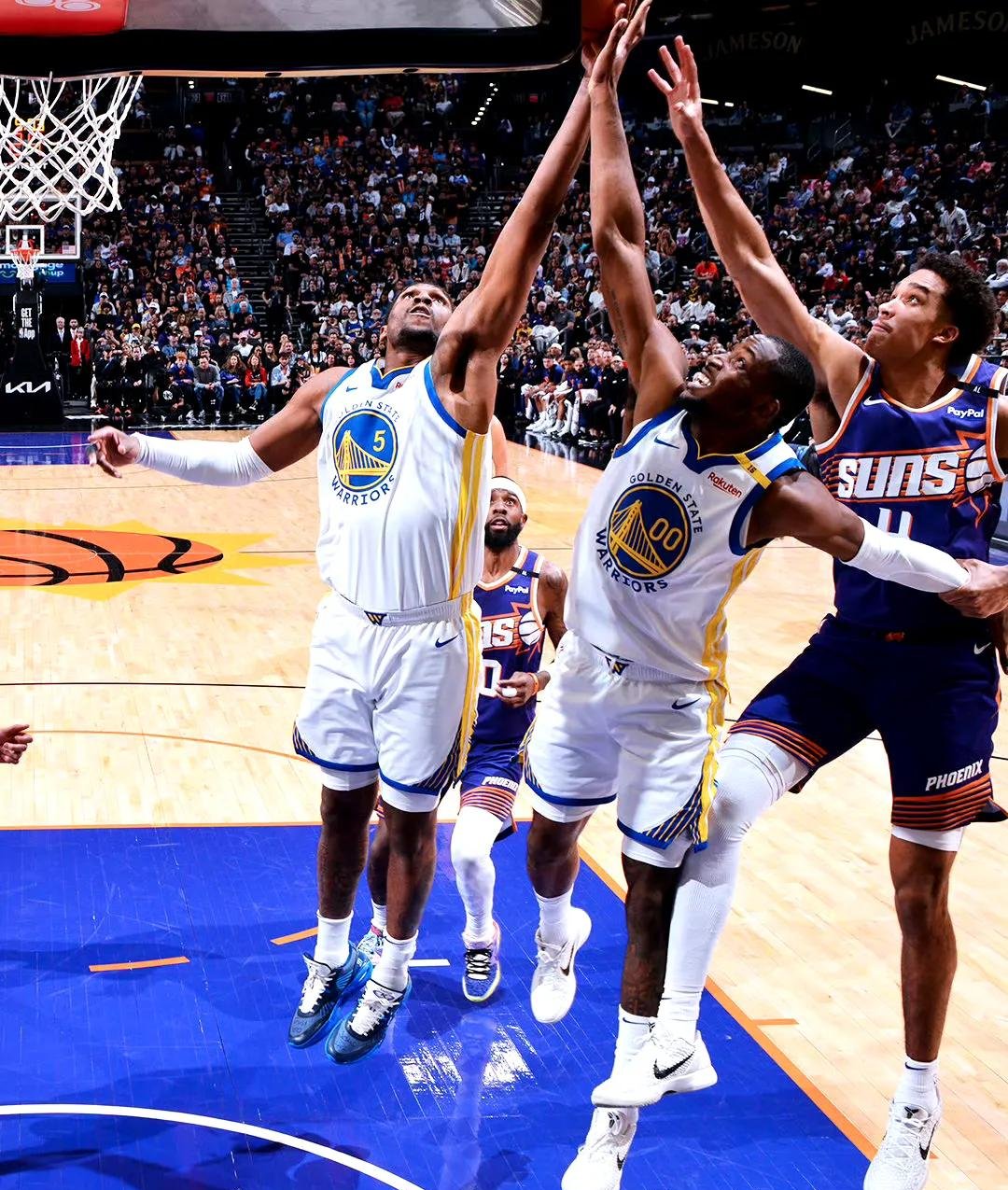 鹈鹕轻取勇士，东契奇刷新纪录