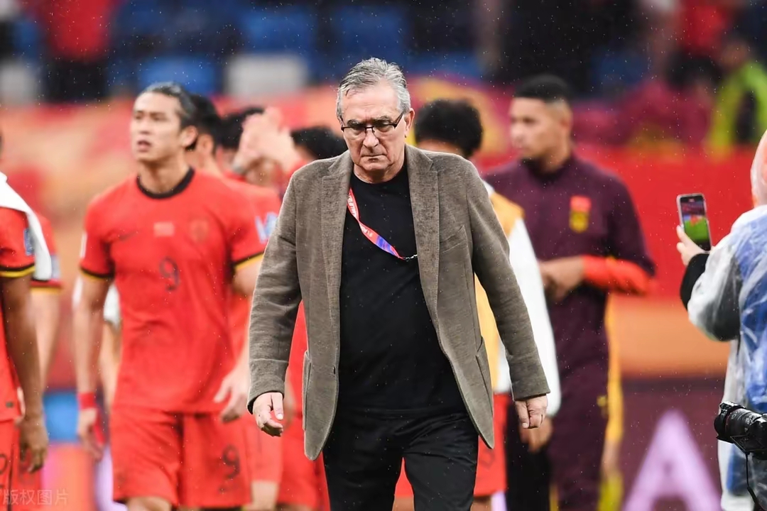 印尼队险胜日本队,黄鸭组合惊艳四座的简单介绍 印尼队险胜日本队,黄鸭组合惊艳四座的简单介绍